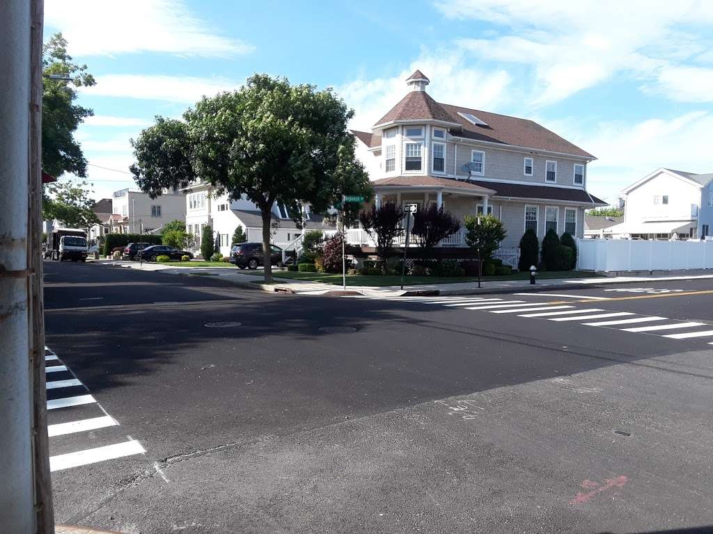 Rockaway Beach Bl/Neponsit Hosp | Queens, NY 11694