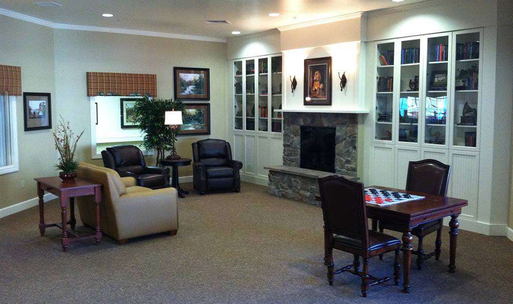 Autumn Hills Alzheimers Special Care Center | 3203 E Moores Pike, Bloomington, IN 47401, USA | Phone: (812) 269-8220