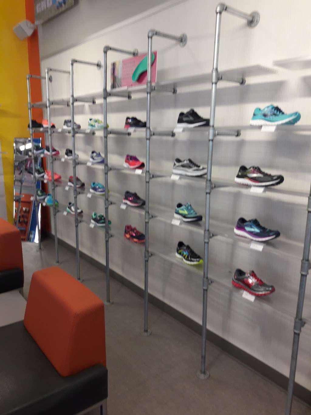 Ground Up Athletics | 130 Vintage Park Blvd Suite D, Houston, TX 77070, USA | Phone: (832) 843-6668