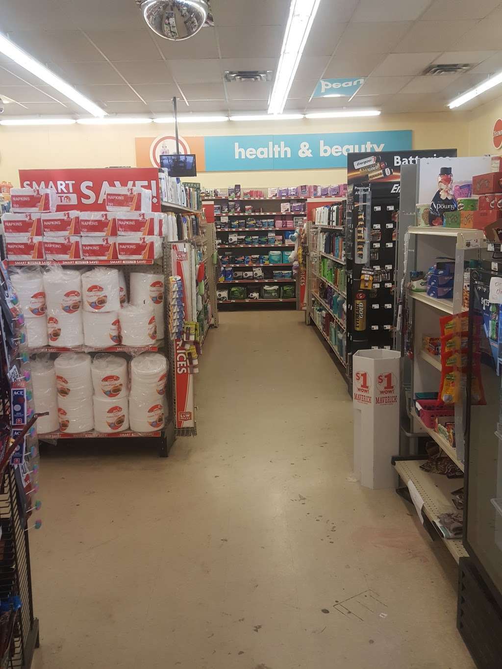 Family Dollar | 5102 E 16th St, Indianapolis, IN 46218, USA | Phone: (317) 357-7860