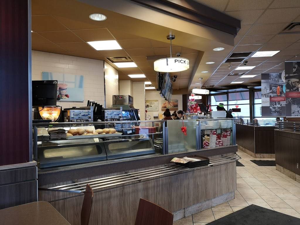 Tim Hortons | 1421 Grand Marais Rd W, Windsor, ON N9E 4V1, Canada | Phone: (519) 250-9711