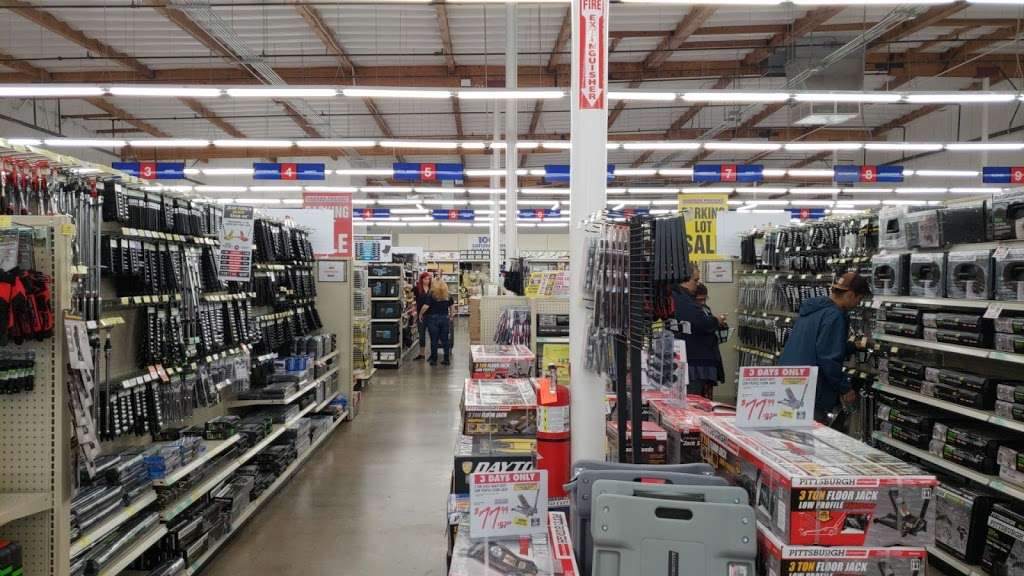 Harbor Freight Tools | 1019 N State College Blvd, Anaheim, CA 92806, USA | Phone: (714) 808-1963