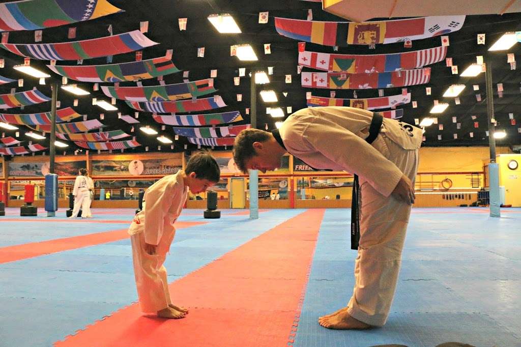 United States Taekwondo Martial Arts Academy | 9 Cardinal Park Dr SE, Leesburg, VA 20175, USA | Phone: (703) 777-1000