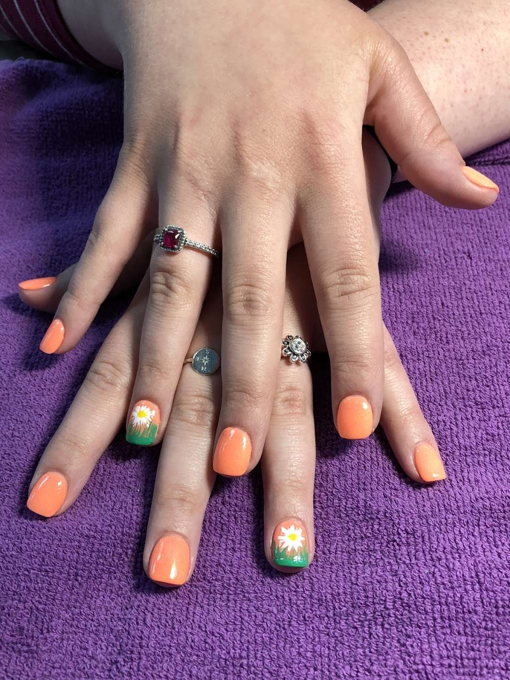 Vicki Nails Tech | 1501 South Bedford St Unit 10A, Abington, MA 02351 | Phone: (781) 871-9189