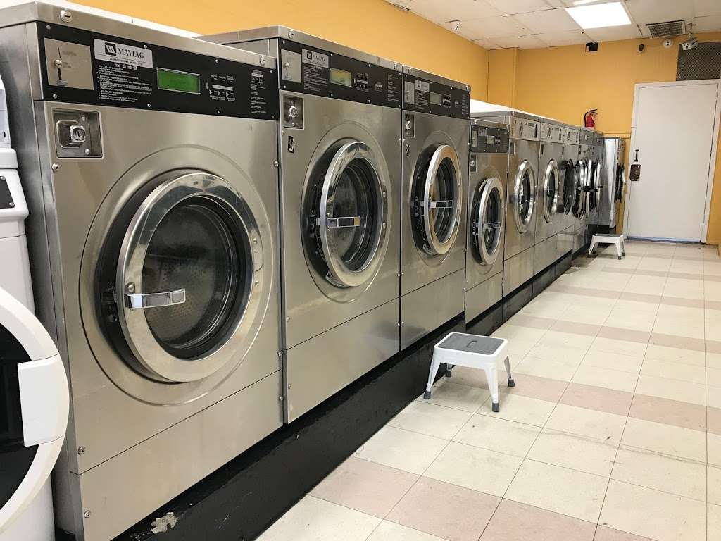 24 Hour Laundromat | 1127 Cooper St, Beverly, NJ 08010, USA