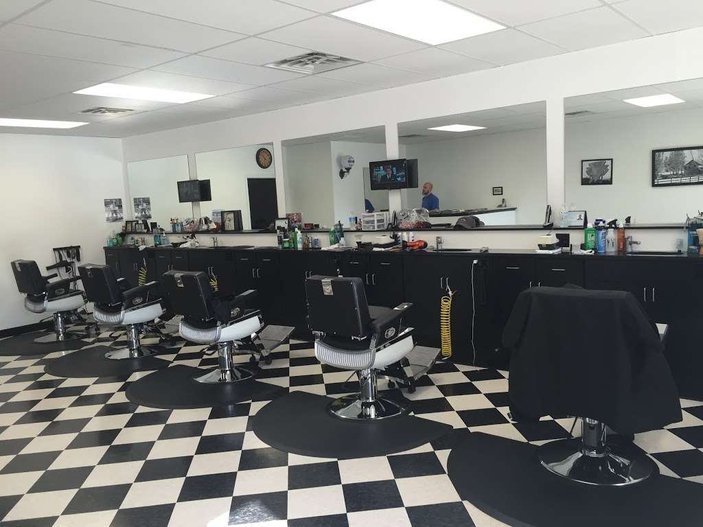 Indian Land Barber Shop | 7580 Charlotte Hwy #900, Fort Mill, SC 29707, USA | Phone: (803) 228-0262