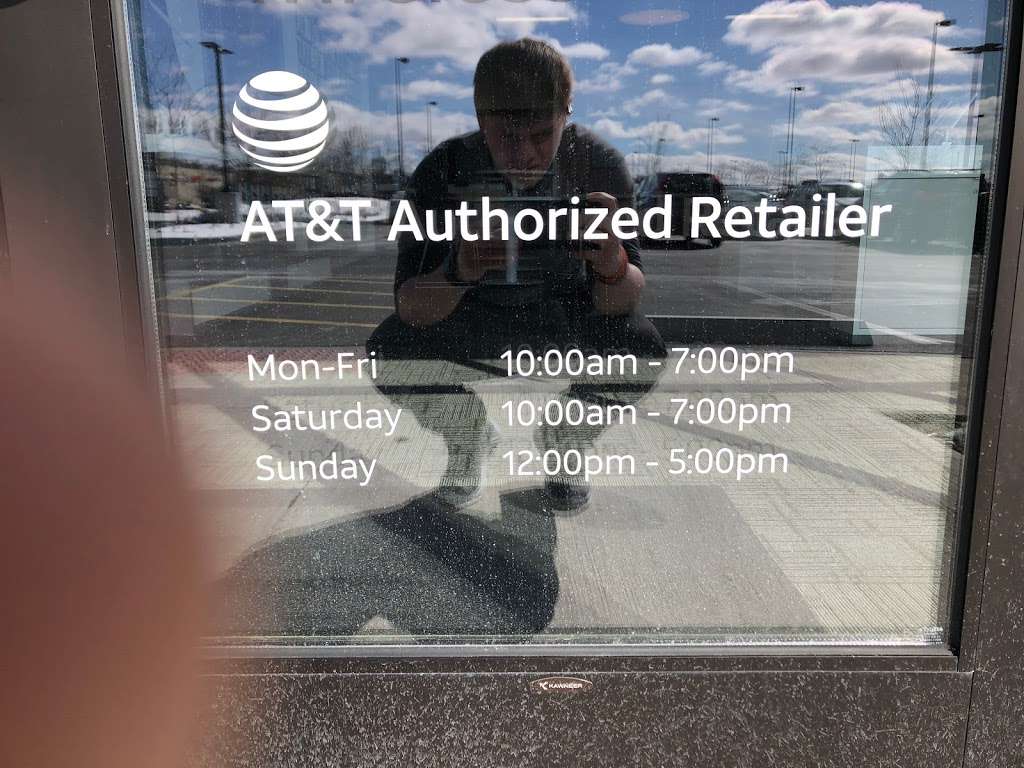 AT&T Store | 281 N Edwards Blvd Ste 200, Lake Geneva, WI 53147, USA | Phone: (262) 355-4040