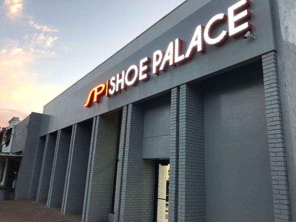 Shoe Palace | 2354 Guadalupe St, Austin, TX 78705 | Phone: (737) 717-6828