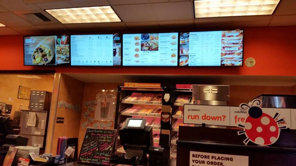 Dunkin Donuts | 370 Danbury Rd, New Milford, CT 06776, USA | Phone: (860) 355-3240