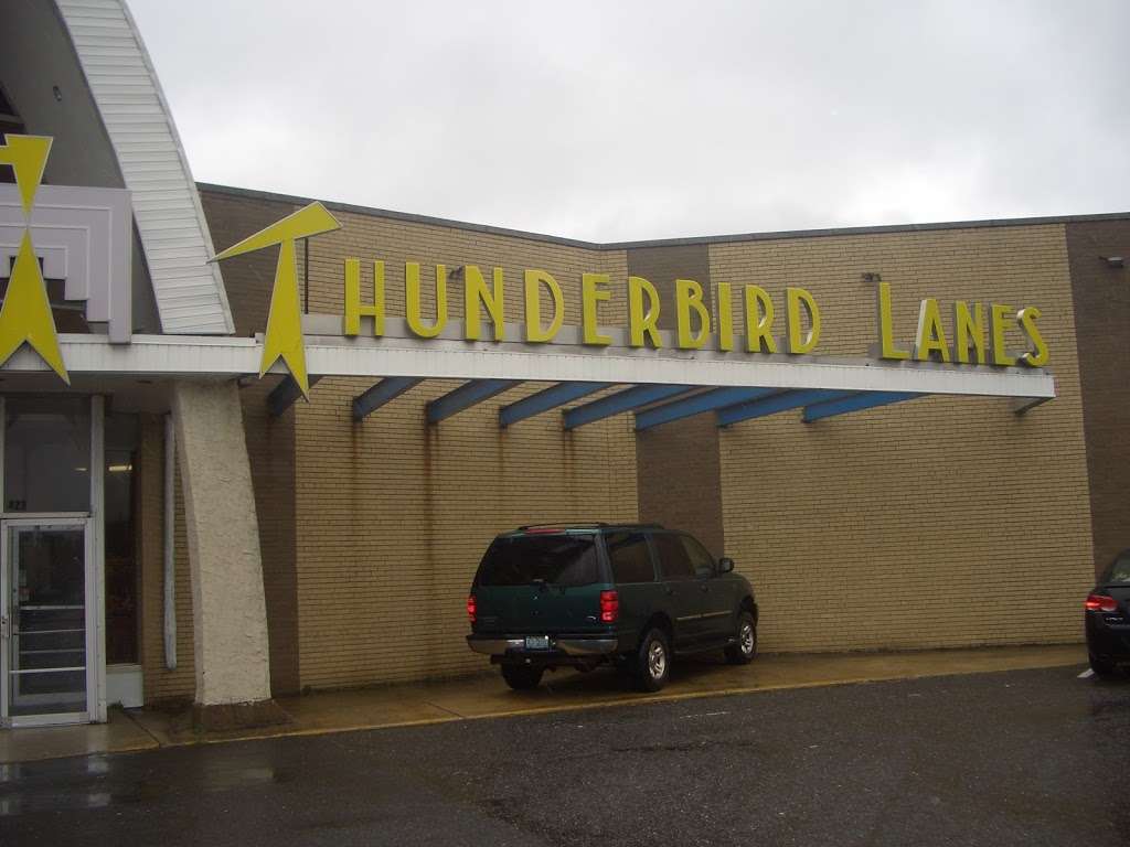 Thunderbird Lanes | 423 E Main St, Wrightstown, NJ 08562, USA | Phone: (609) 723-7911