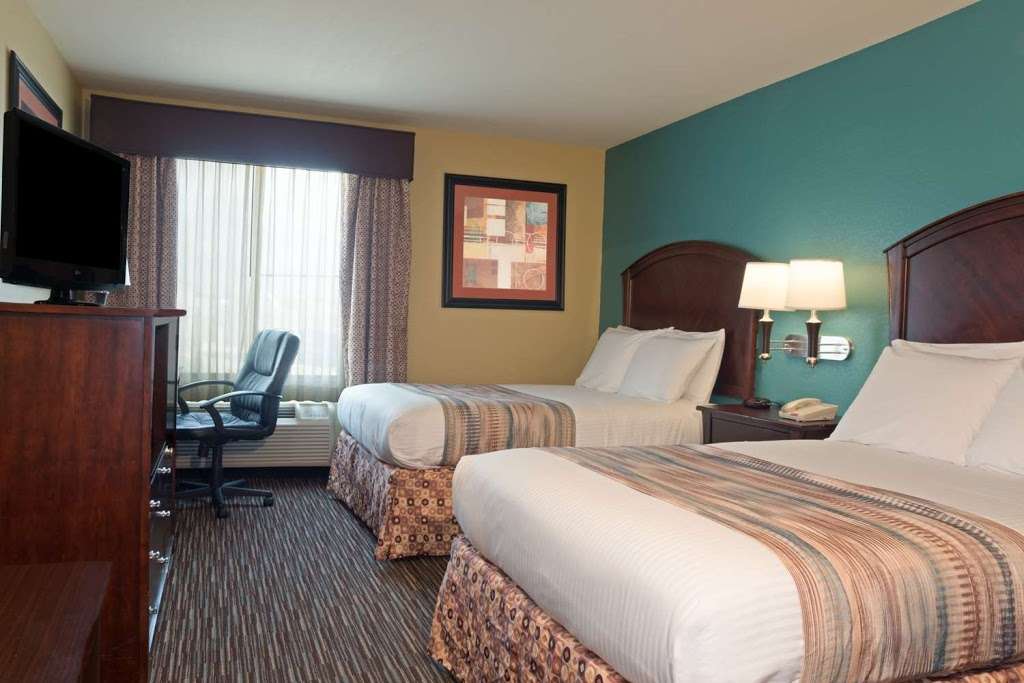 Baymont by Wyndham Houston Intercontinental Airport | 18032 McKay Dr, Humble, TX 77338 | Phone: (281) 446-0343