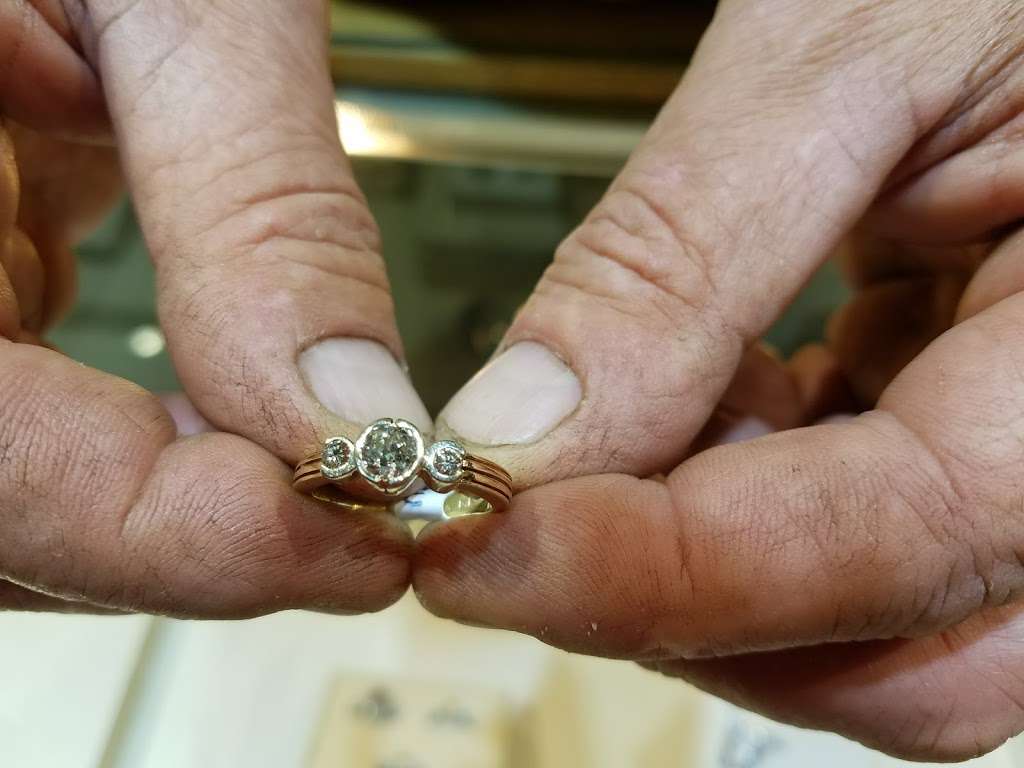 Gayle ONeill Fine Jewelry | 775 Main St S, Southbury, CT 06488, USA | Phone: (203) 264-0600