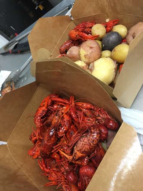 The Crab Stop | 1405 Sulphur Spring Rd, Arbutus, MD 21227 | Phone: (410) 242-1394