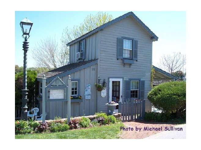 Olde Wharf Cottage | 11 Bohemia Ave, Chesapeake City, MD 21915 | Phone: (410) 885-5040