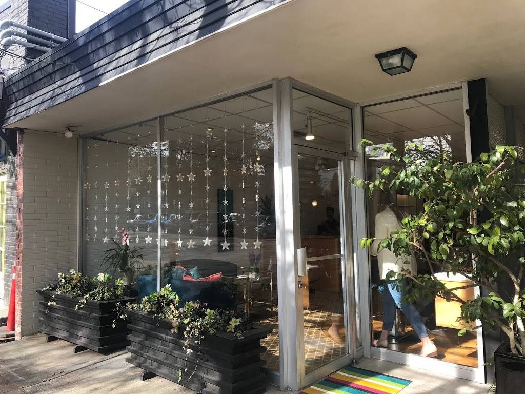 Mariahs Madison Park Salon | 4120 E Madison St, Seattle, WA 98112, USA | Phone: (206) 399-5092