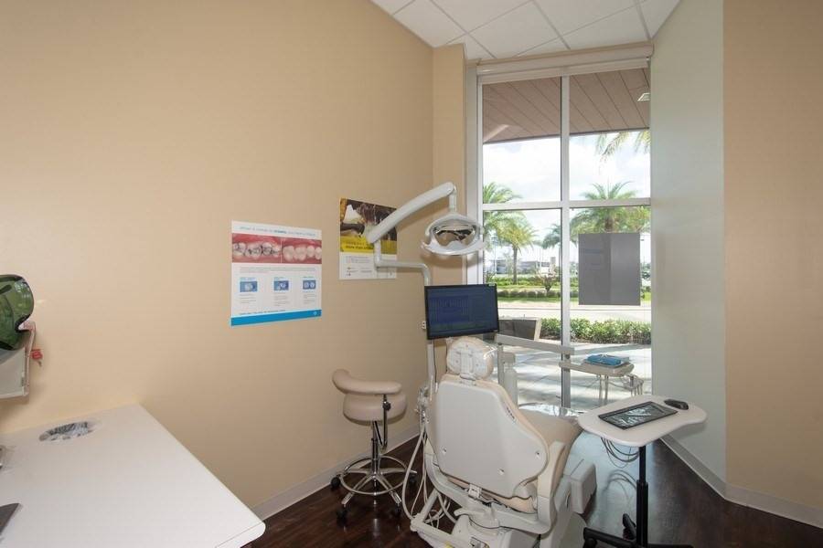Dentists of Pines | 10430 Pines Blvd Ste C103, Pembroke Pines, FL 33026, USA | Phone: (954) 251-0238