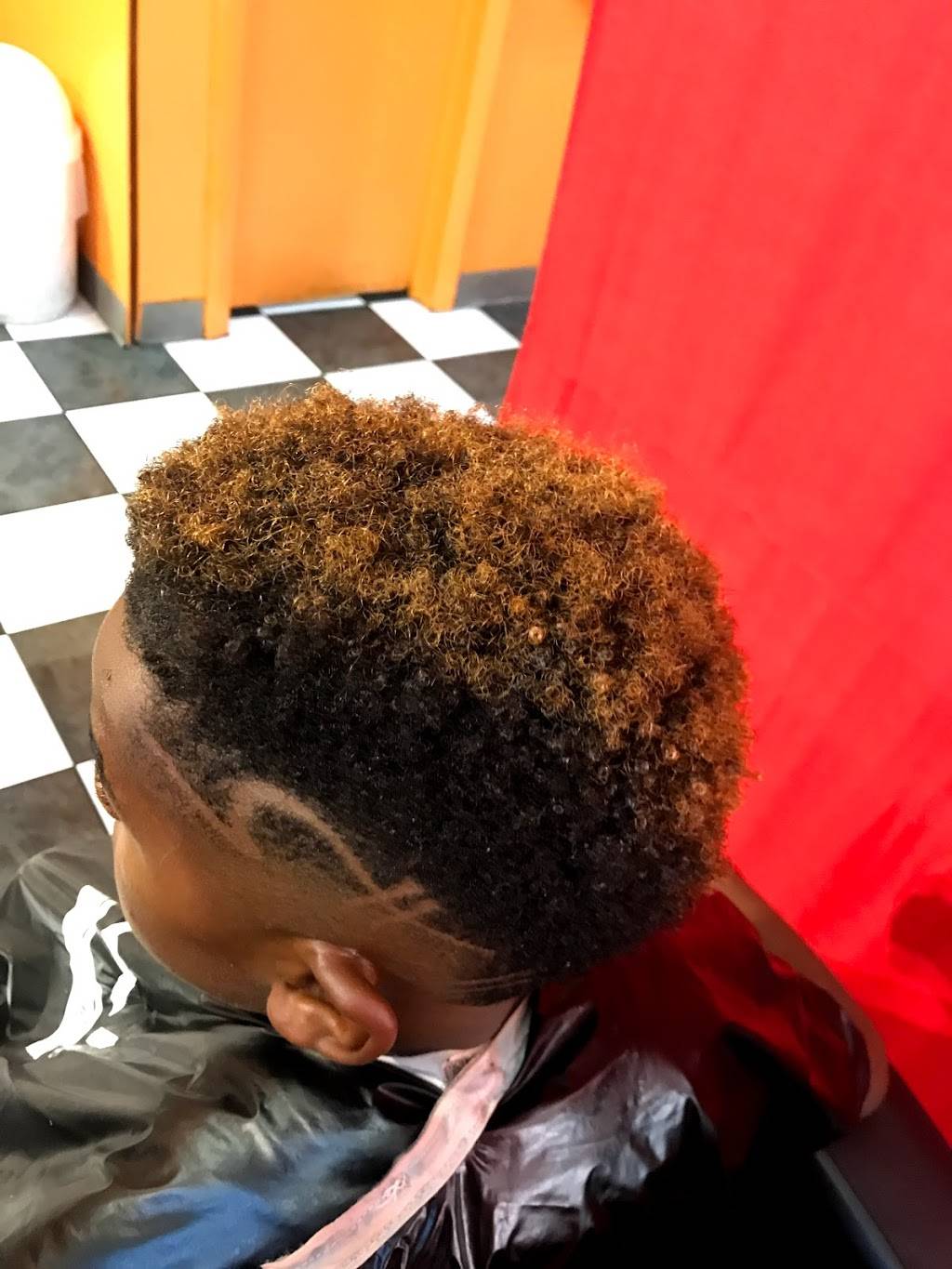 Clip Er Cutzz Barbershop | 2437 5th Ave N, St. Petersburg, FL 33713 | Phone: (727) 327-4641