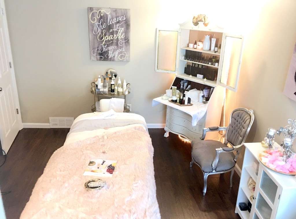 Skin From Within, Integrative Wellness & Beauty | 4 Ironwood Ln, Woodbury, CT 06798, USA | Phone: (203) 267-9201