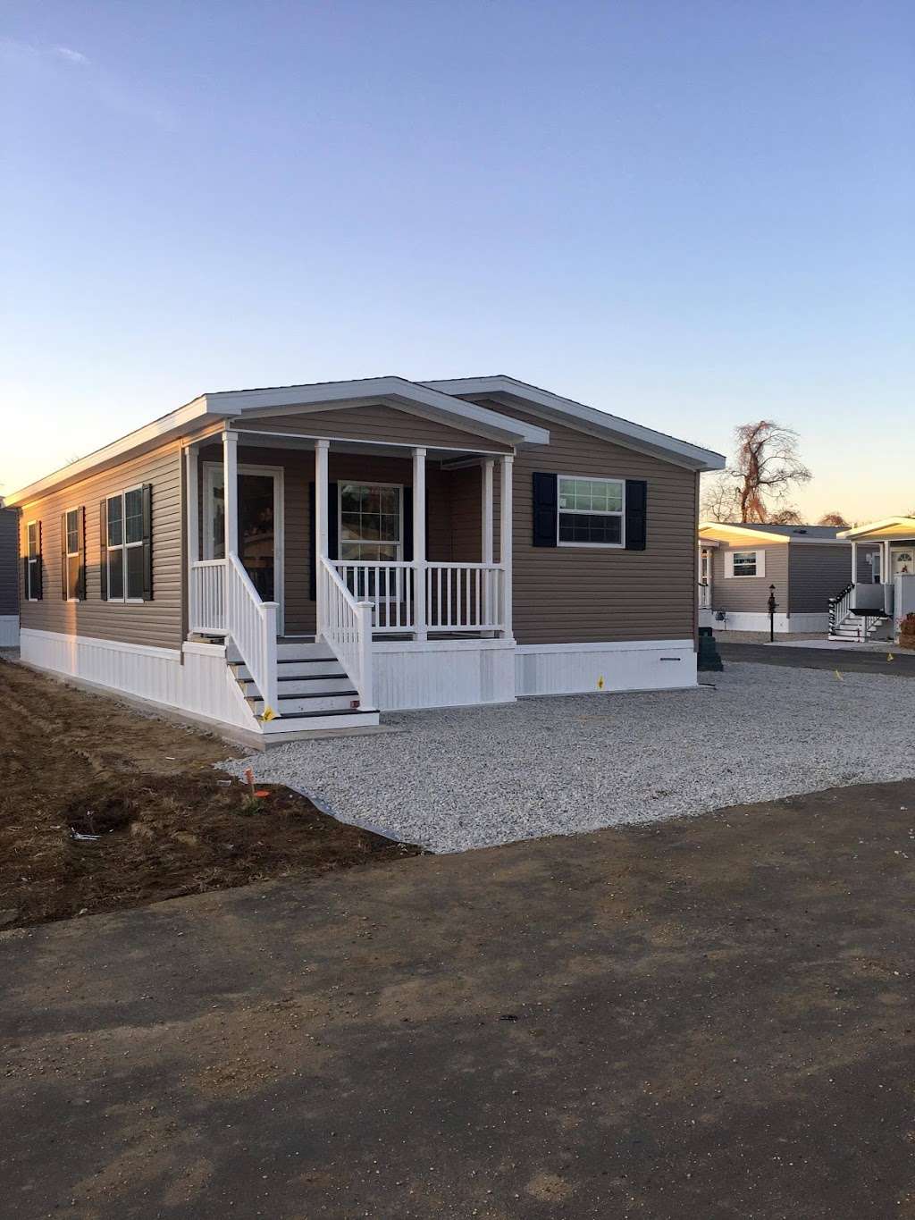 Cape May Landing | 755 NJ-109, Cape May, NJ 08204, USA | Phone: (609) 884-3203