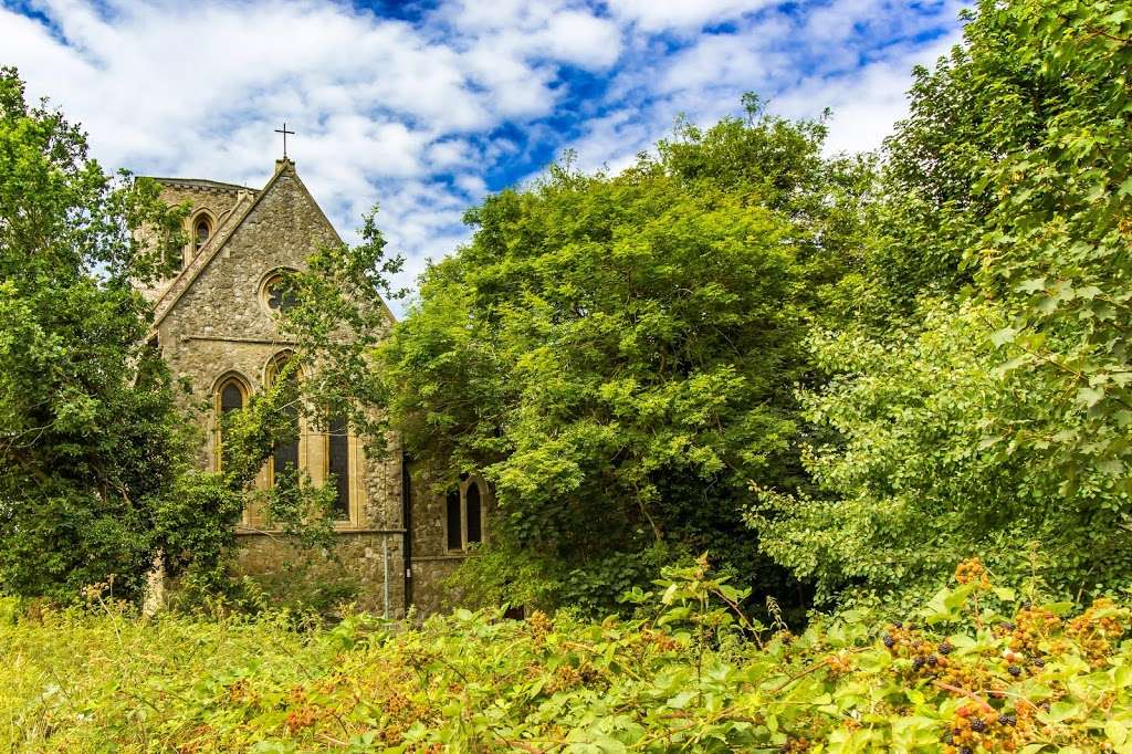 St Mary & All Saints Church | High Rd, Langdon Hills SS16 6HY, UK | Phone: 01268 490400
