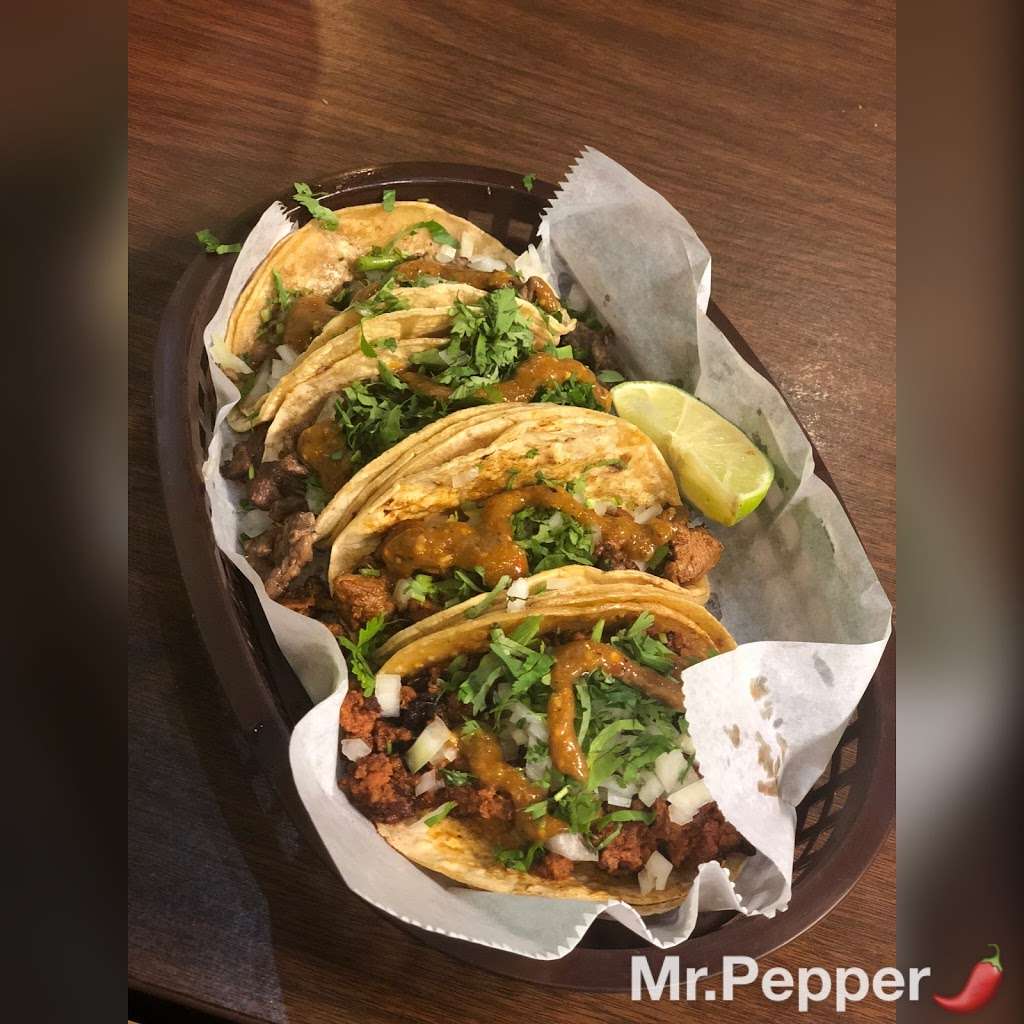 Mr. Pepper | 11247 W 143rd St, Orland Park, IL 60467 | Phone: (708) 226-5666