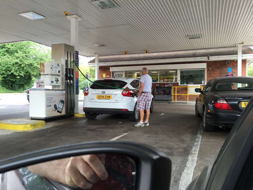 Tesco Petrol Refilling Station, Lunsford Park, Aylesford ME20 6RJ, UK