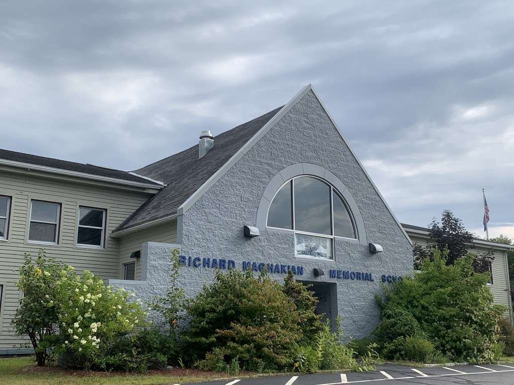 Richard Maghakian Memorial School | 22 Milford St, Brookline, NH 03033, USA | Phone: (603) 673-4640