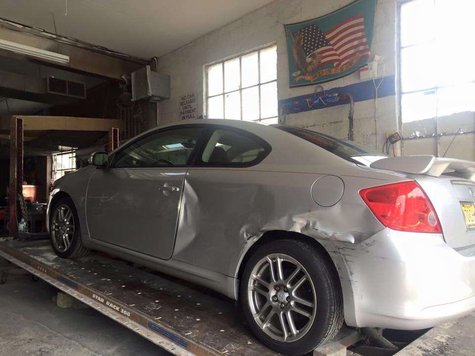 Lincoln Auto Body Garfield | 87 Lincoln Pl, Garfield, NJ 07026, USA | Phone: (973) 478-1104