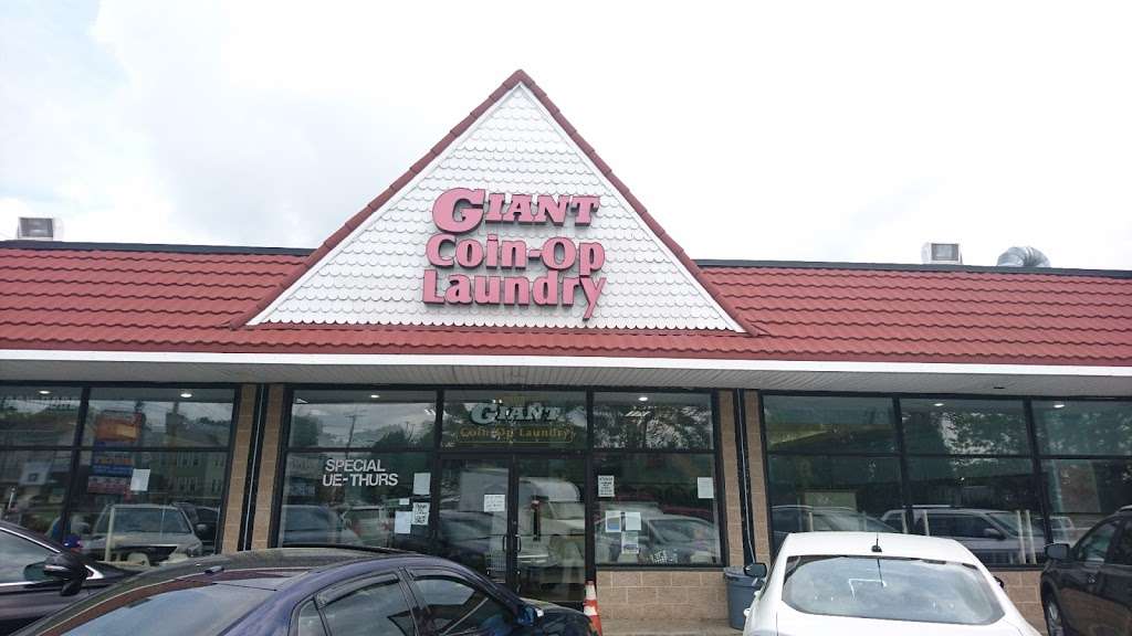 Giant Coin-Op Laundry | 460 Chelmsford St, Lowell, MA 01851, USA