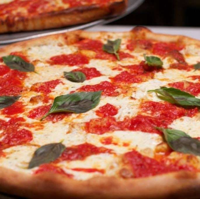 Rumis Pizza | 843 Duncanville Rd, Duncanville, TX 75116, USA | Phone: (972) 709-4444