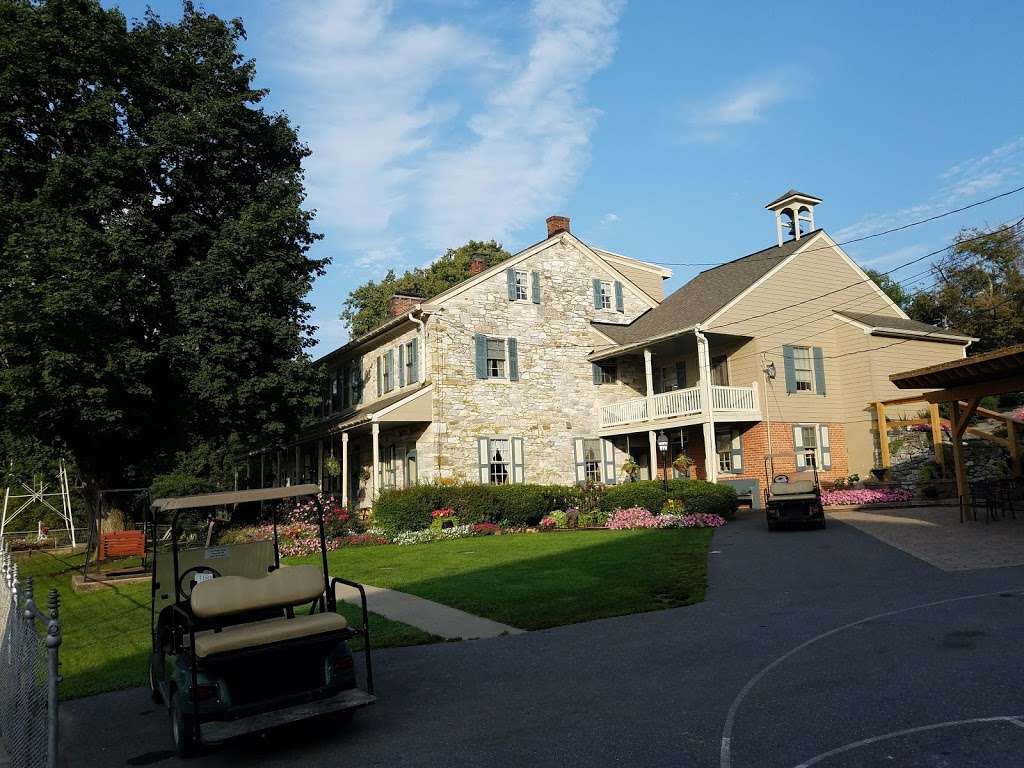 Rocky Acre Farm Bed & Breakfast | 1020 Pinkerton Rd, Mount Joy, PA 17552, USA | Phone: (717) 653-4449