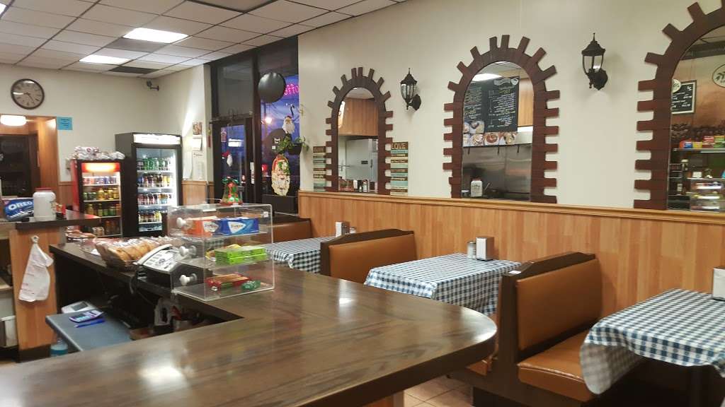 Sea Port Coffee Shop Falmrin Deli Llc | 1201 Corbin St, Elizabeth, NJ 07201, USA | Phone: (908) 289-7768