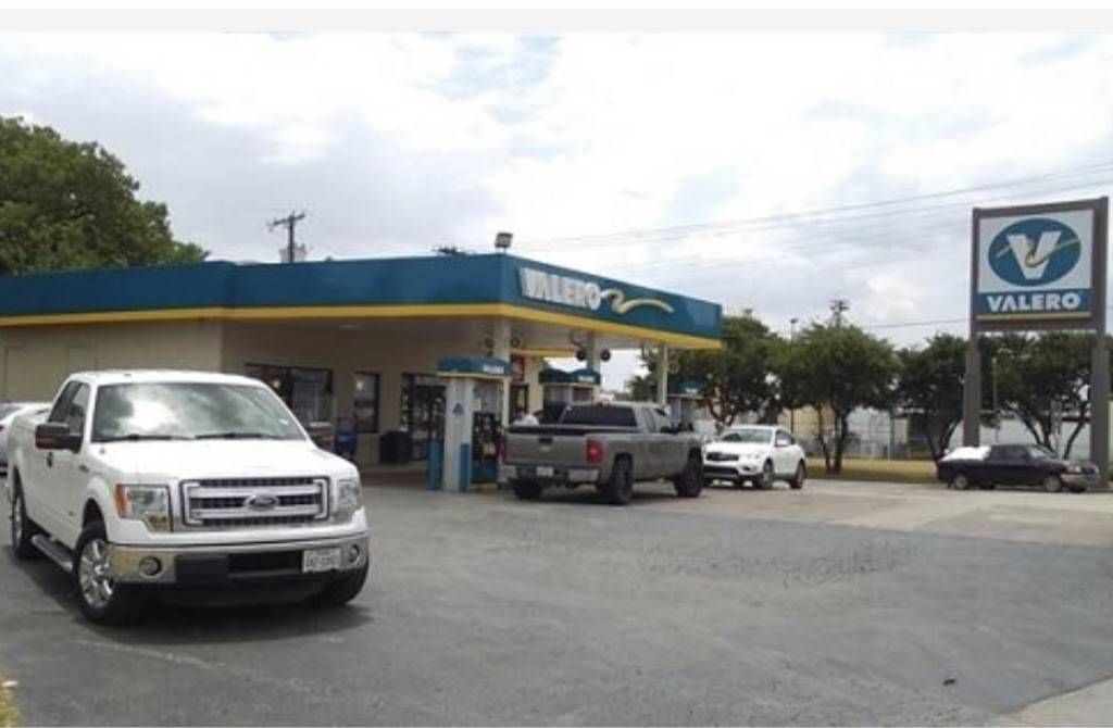 Valero union bower mart | 1901 E Union Bower Rd, Irving, TX 75061, USA | Phone: (214) 596-0722