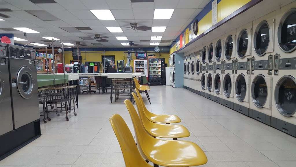 Clean Clothes Coin Laundry | 2537 E Ozark Ave, Gastonia, NC 28054, USA | Phone: (704) 868-3718