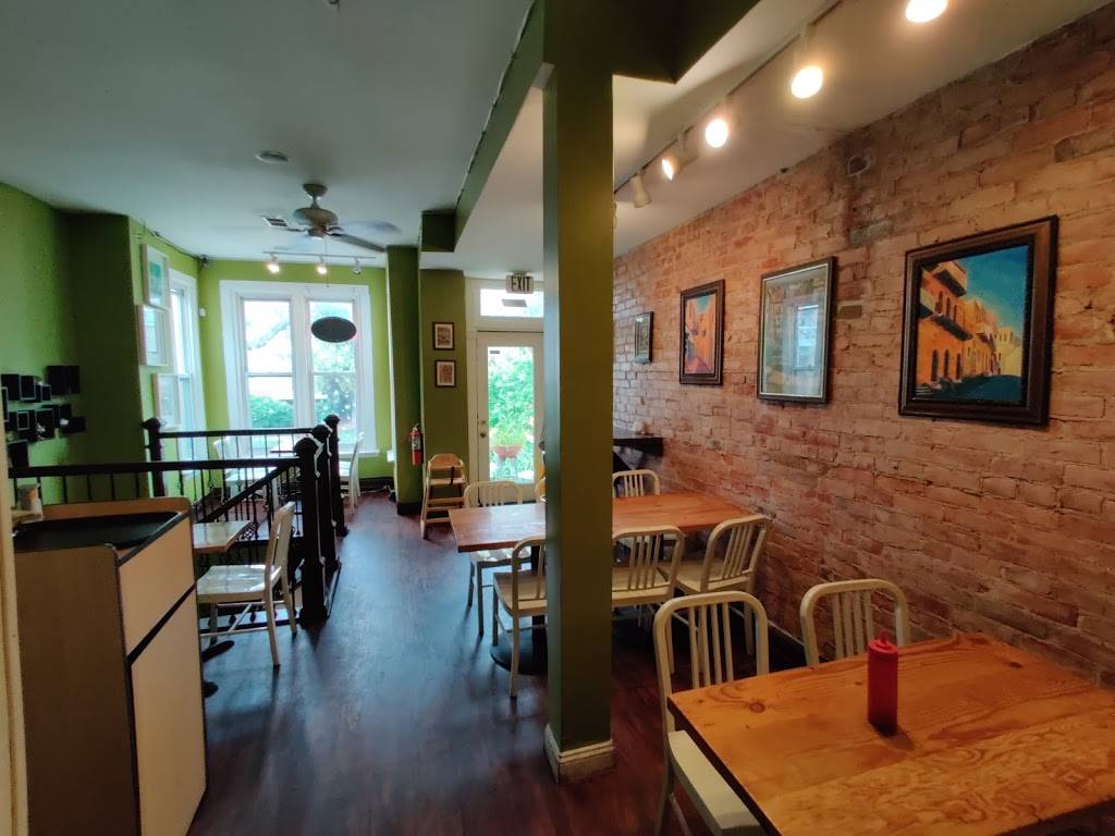 Charcoal Town Shawarma | 2019 11th St NW, Washington, DC 20001, USA | Phone: (202) 232-2330