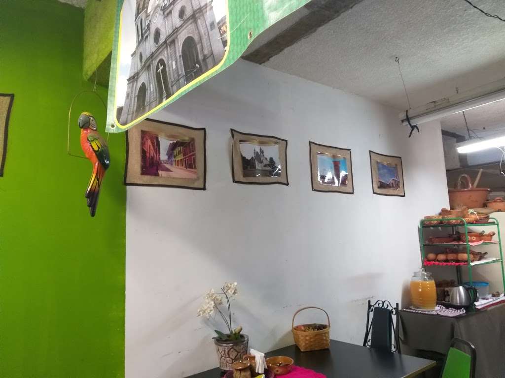 Tacos Varios Teziutlan | Felipe Villanueva 19419, Nueva Tijuana, 22435 Tijuana, B.C., Mexico | Phone: 664 292 4817