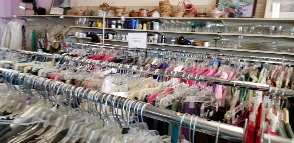 New To You Thrift Shop | 329 W Ave I, Lancaster, CA 93534 | Phone: (661) 942-4119