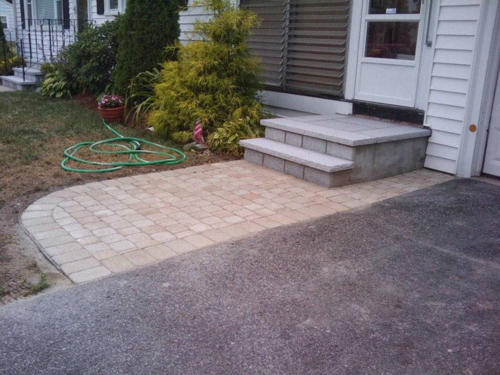 Domenic Guerra Landscaping | 19 Wayne Ave, Waltham, MA 02453, USA | Phone: (617) 930-4027