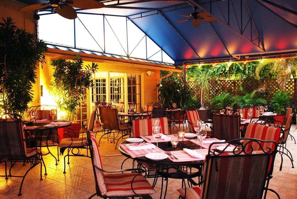 Patio Delray | 800 Palm Trail, Delray Beach, FL 33483, USA | Phone: (561) 279-0880