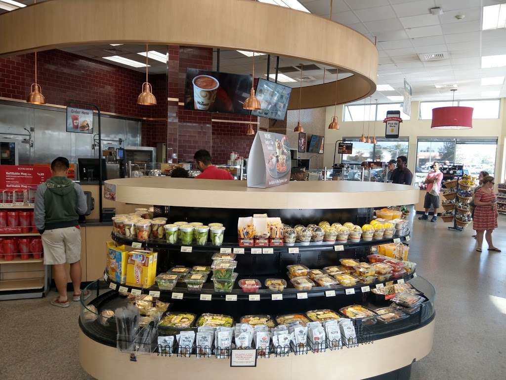 Wawa | 5035 S Orange Blossom Trail, Kissimmee, FL 34758, USA | Phone: (407) 944-3302