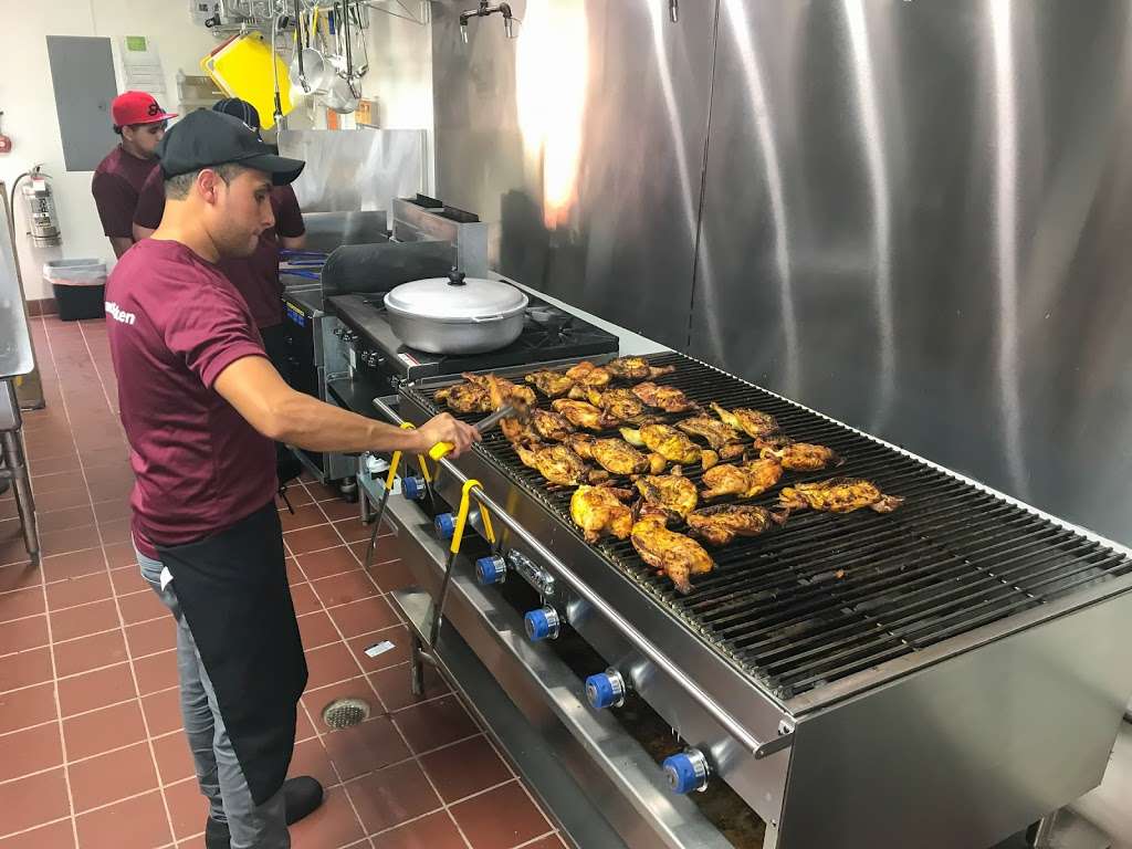 Mr pollo | 8169 Charlotte Hwy, Fort Mill, SC 29707, USA | Phone: (803) 228-3262
