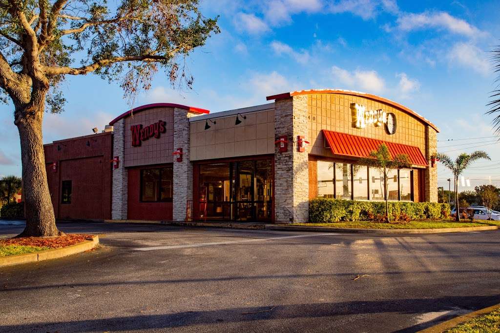 Wendys | 10 W Merritt Island Causeway, Merritt Island, FL 32952, USA | Phone: (321) 453-3252