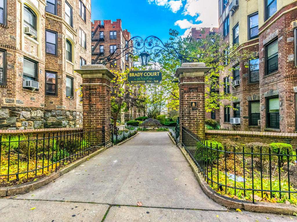 Millie Valentin - Better Homes and Gardens Rand Realty | 3928 E Tremont Ave, The Bronx, NY 10465 | Phone: (646) 957-4648