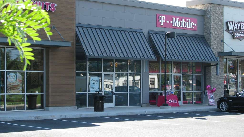 T-Mobile | 390 Schuylkill Rd, Phoenixville, PA 19460, USA | Phone: (610) 933-1407