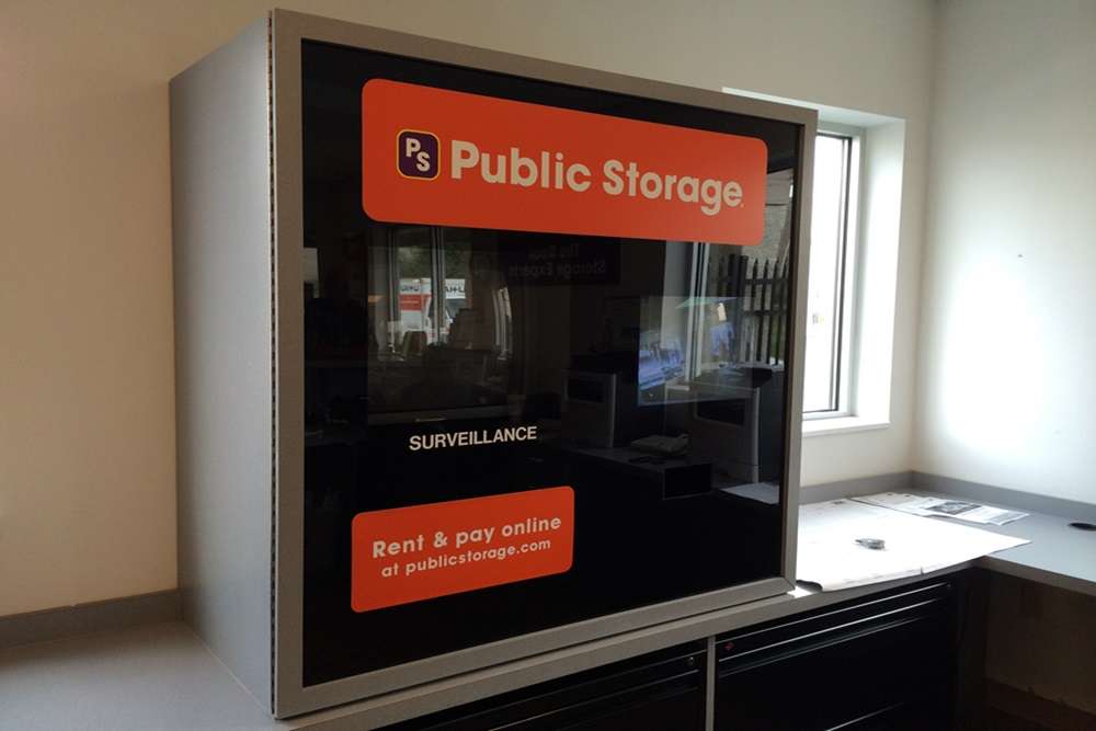 Public Storage | 2230 N High School Rd, Indianapolis, IN 46224, USA | Phone: (317) 643-4211