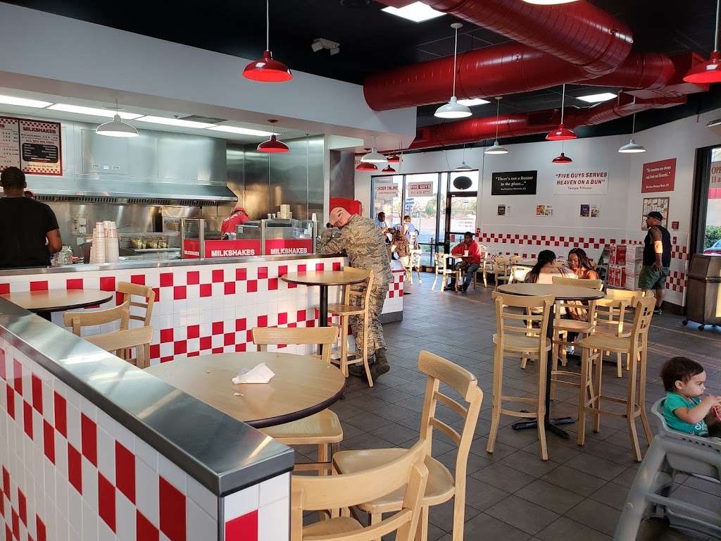 Five Guys | 12515 Frederick St, Moreno Valley, CA 92553, USA | Phone: (951) 656-0777