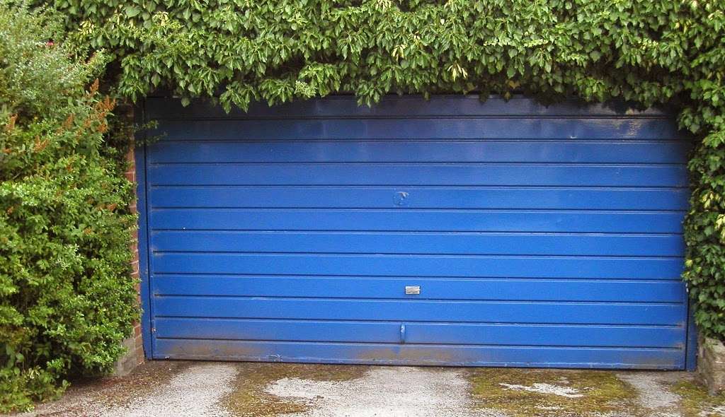 Star Tec Garage Doors | 814 Barkley St, Houston, TX 77022, USA | Phone: (832) 367-1294