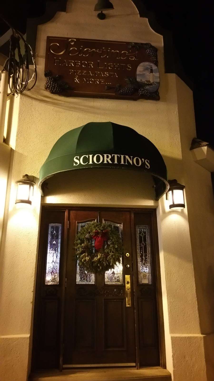 Sciortinos Harbor Lights | 132 S Broadway, South Amboy, NJ 08879, USA | Phone: (732) 721-8788