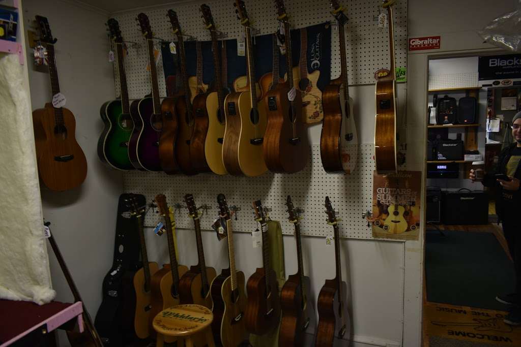 Penn Avenue Music | 2610 Penn Ave, Reading, PA 19609, USA | Phone: (610) 678-2888