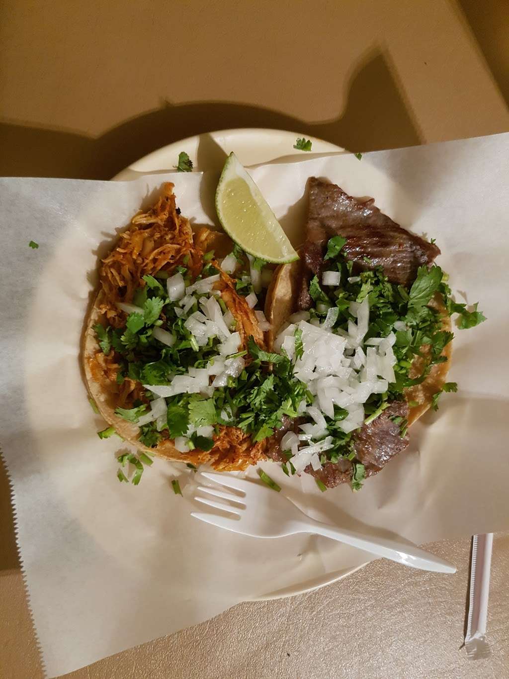 Tacos Garcia | 3327 W Armitage Ave, Chicago, IL 60647, USA | Phone: (773) 486-0378